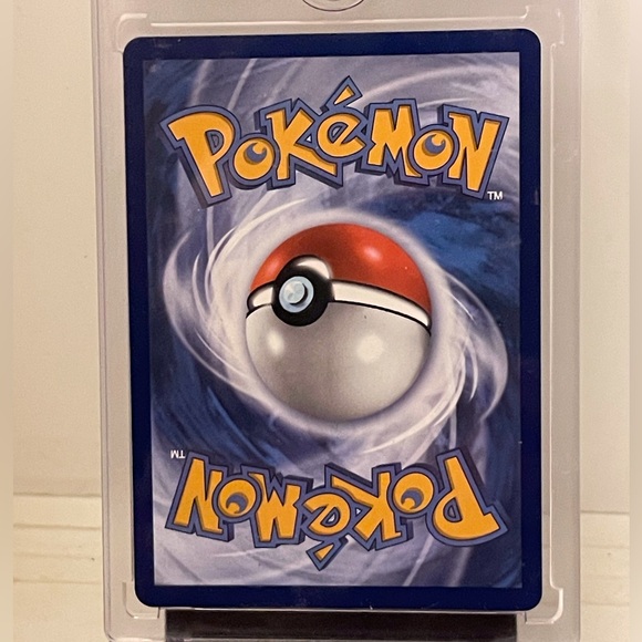 MEGA EVOLUTION POKÉMON:MEGA EVOLUTION BULBASAUR-MINT CONDITION-includes case - Picture 2 of 2